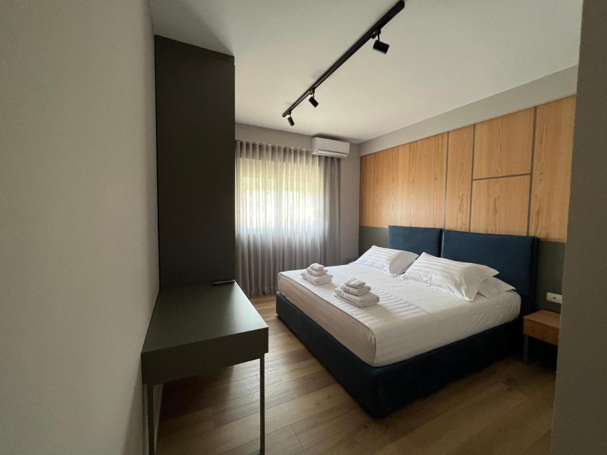Coral Apartments Саранде Екстериор снимка