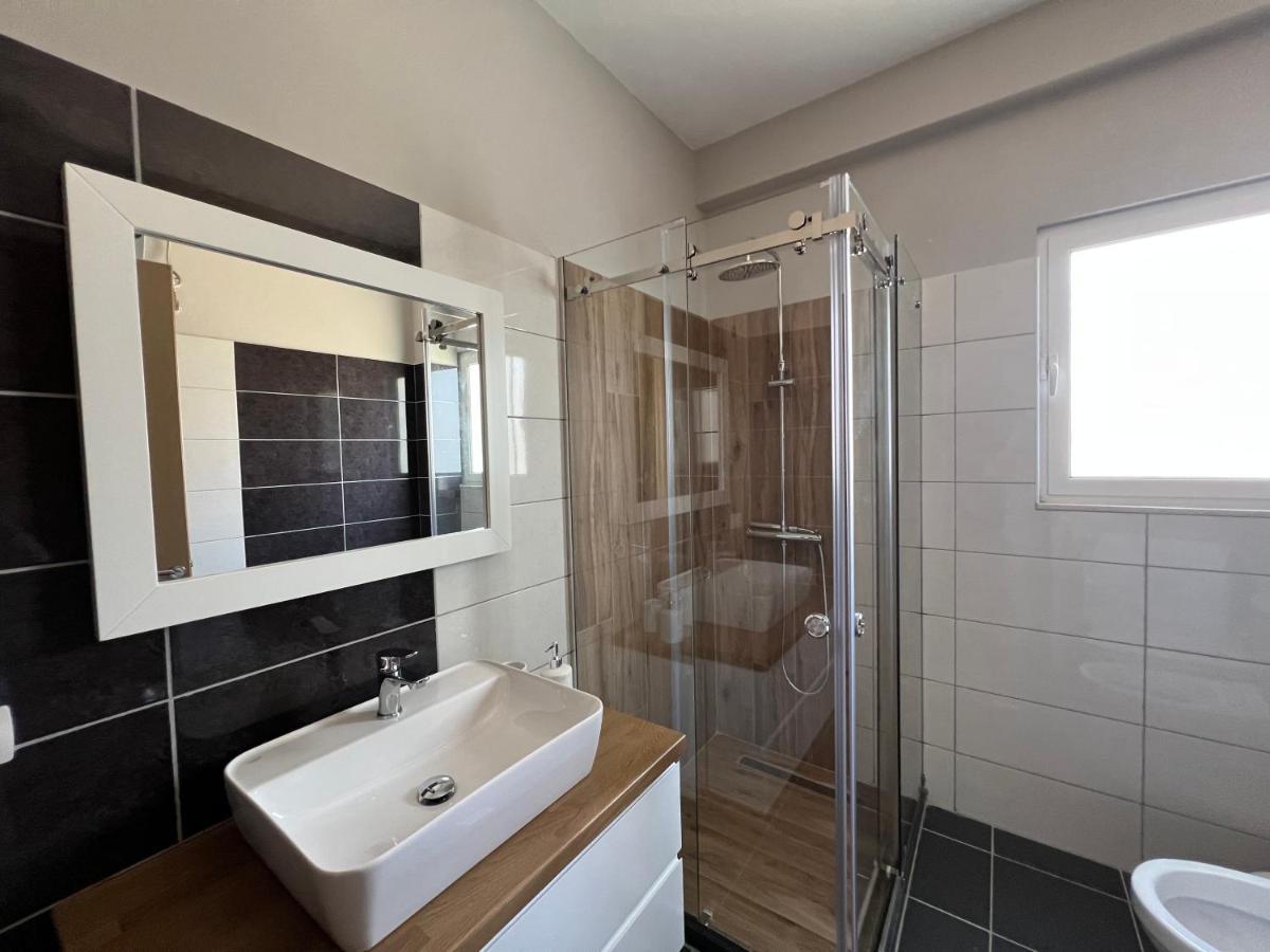Coral Apartments Саранде Екстериор снимка
